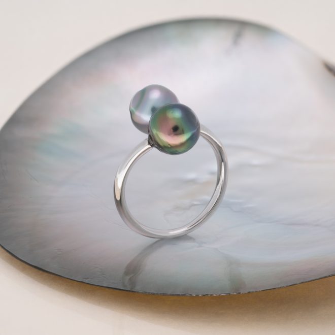 Bague Toi & Moi en argent et perles cerclées